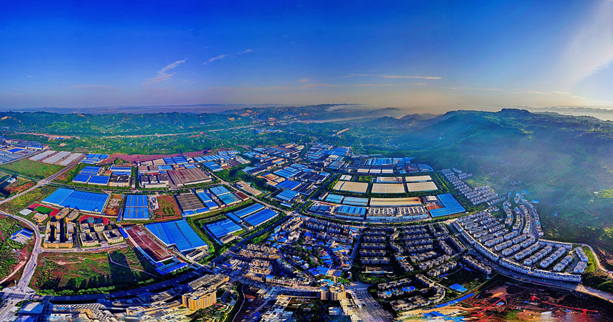 珞璜臨港產(chǎn)業(yè)城。江津區(qū)委宣傳部供圖