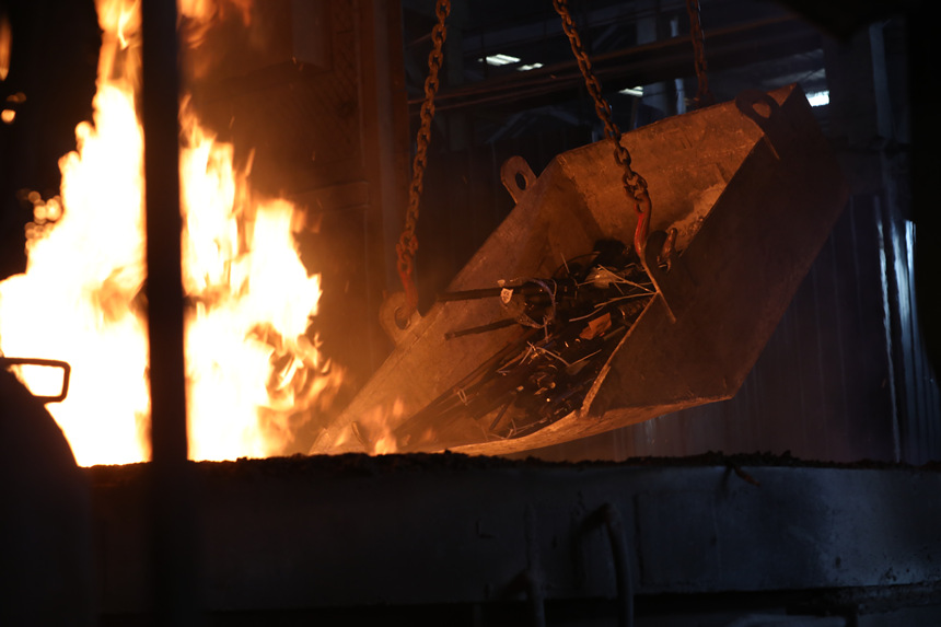 重慶警方集中銷毀非法槍支現(xiàn)場。重慶市公安局供圖