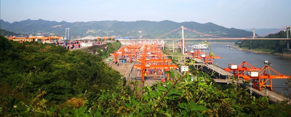 重慶果園港集裝箱碼頭。受訪人供圖