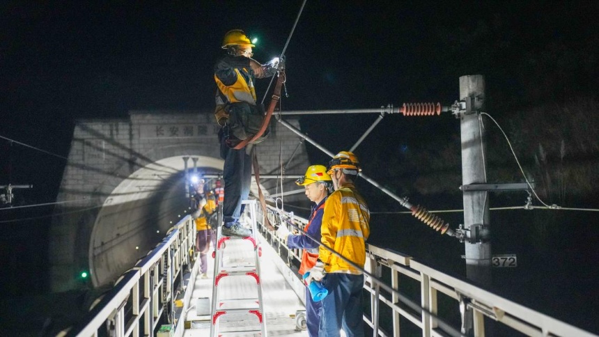 整治現場。羅文武攝