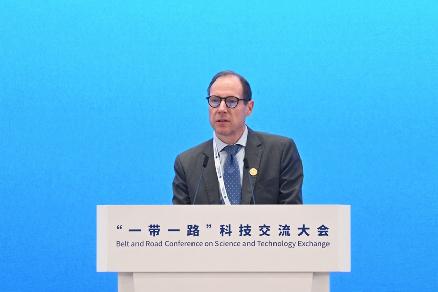 卡斯特·芬克。鄒樂(lè)攝