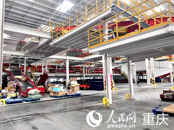 德邦物流西南基地。人民網(wǎng)記者 馮文彥攝