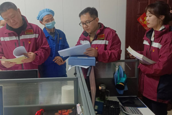 開展職業(yè)健康管家服務(wù)工作。張亮攝