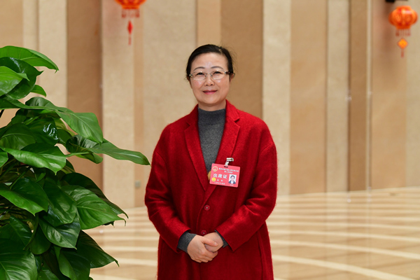 鄒敏代表：加強(qiáng)推進(jìn)青少年心理服務(wù)體系建設(shè)