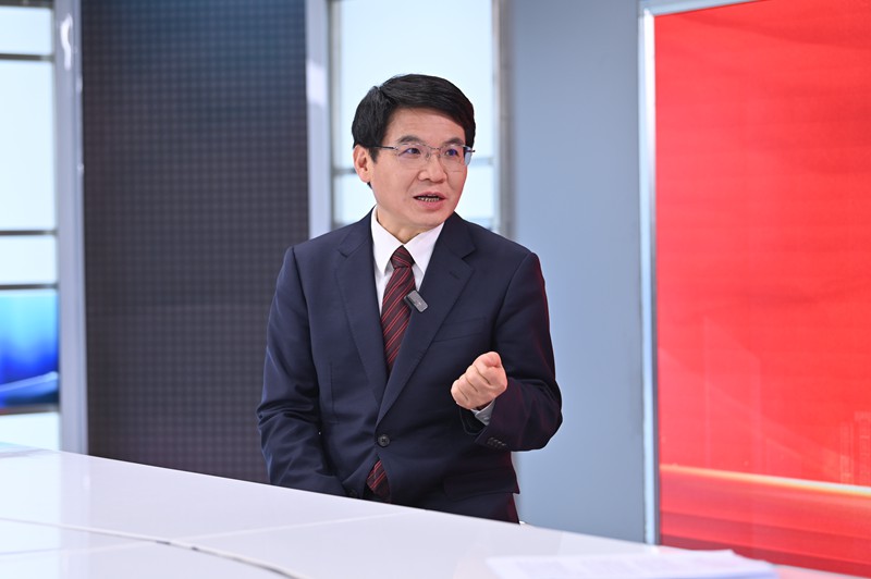 譚慶做客人民網(wǎng)重慶、重慶發(fā)布“新時(shí)代 新征程 新重慶——2024重慶兩會(huì)會(huì)客廳”系列訪談。鄒樂攝