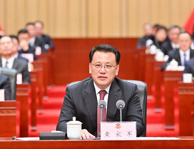 1月23日下午，政協第六屆重慶市委員會第二次會議閉幕。中共重慶市委書記袁家軍出席閉幕會并講話。記者 蘇思 攝/視覺重慶