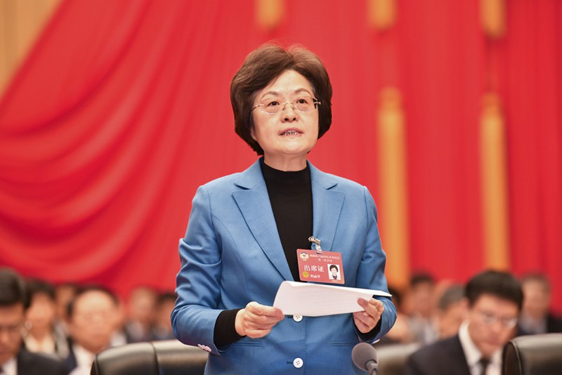 1月23日下午，新當選的市政協主席程麗華作主持講話。記者 謝智強 攝/視覺重慶