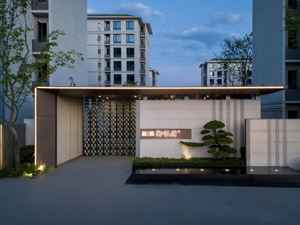 瓏月臺實景圖。華宇兩江御臨府供圖