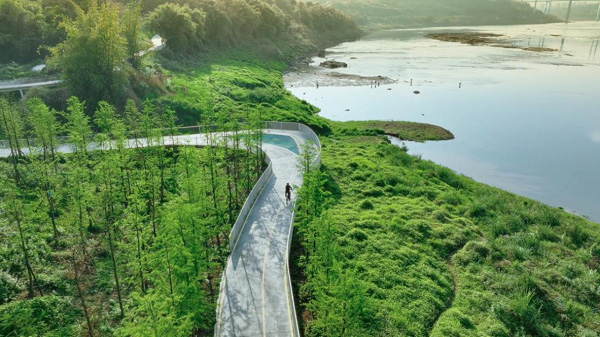 2016年，華僑城發(fā)起江灣濕地修復(fù)計(jì)劃。重慶華僑城供圖