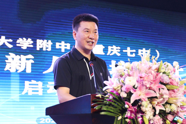 重慶市教育委員會基礎(chǔ)教育處處長向斌。戚馨月攝