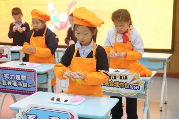 勞動(dòng)技能大賽比賽現(xiàn)場(chǎng)。禮嘉實(shí)驗(yàn)小學(xué)供圖