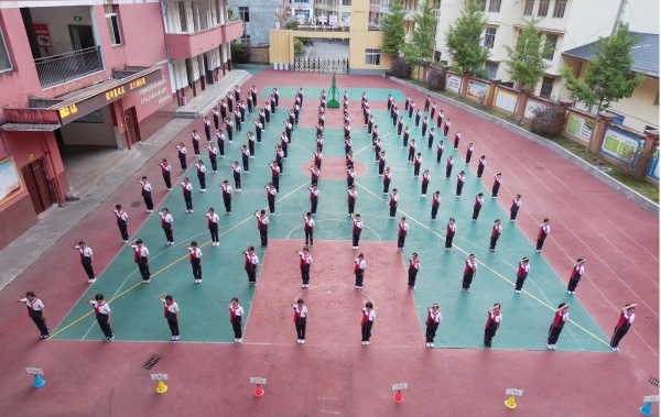 學(xué)校一角。城口縣明中鄉(xiāng)中心小學(xué)供圖