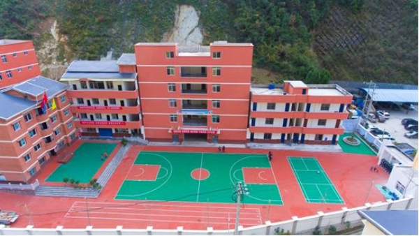 校園景觀。城口縣明中鄉(xiāng)中心小學(xué)供圖