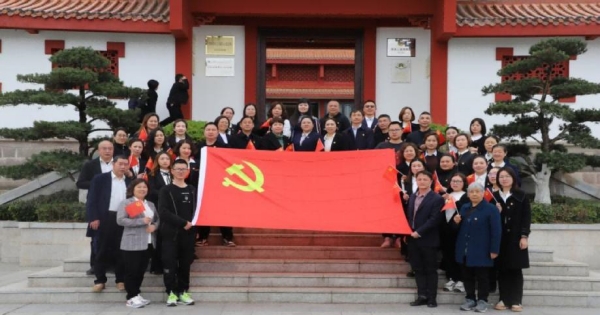 學(xué)校開展主題黨日活動。城口縣第一實驗小學(xué)校供圖