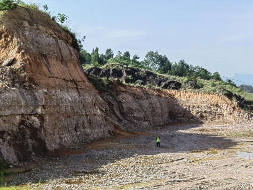 黔江正陽(yáng)組典型地層剖面。重慶市規(guī)劃和自然資源局供圖