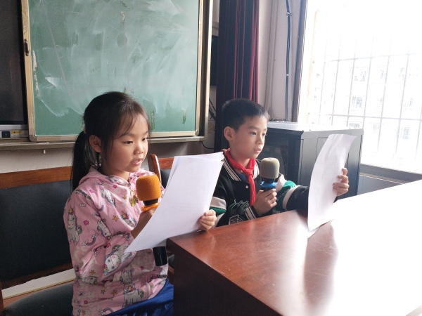 “午課思政”校園廣播開播。南大街小學(xué)供圖