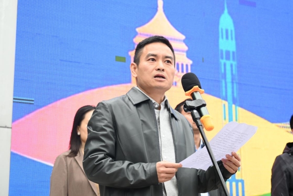 該校黨委副書記、校長張攀致辭。重慶能源工業(yè)技師學院供圖