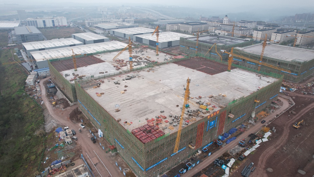 重慶龍興智能制造基地一期主體結(jié)構(gòu)封頂。項目部供圖