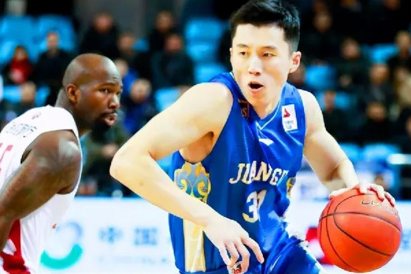 侯逸凡在賽場上。重慶一中供圖