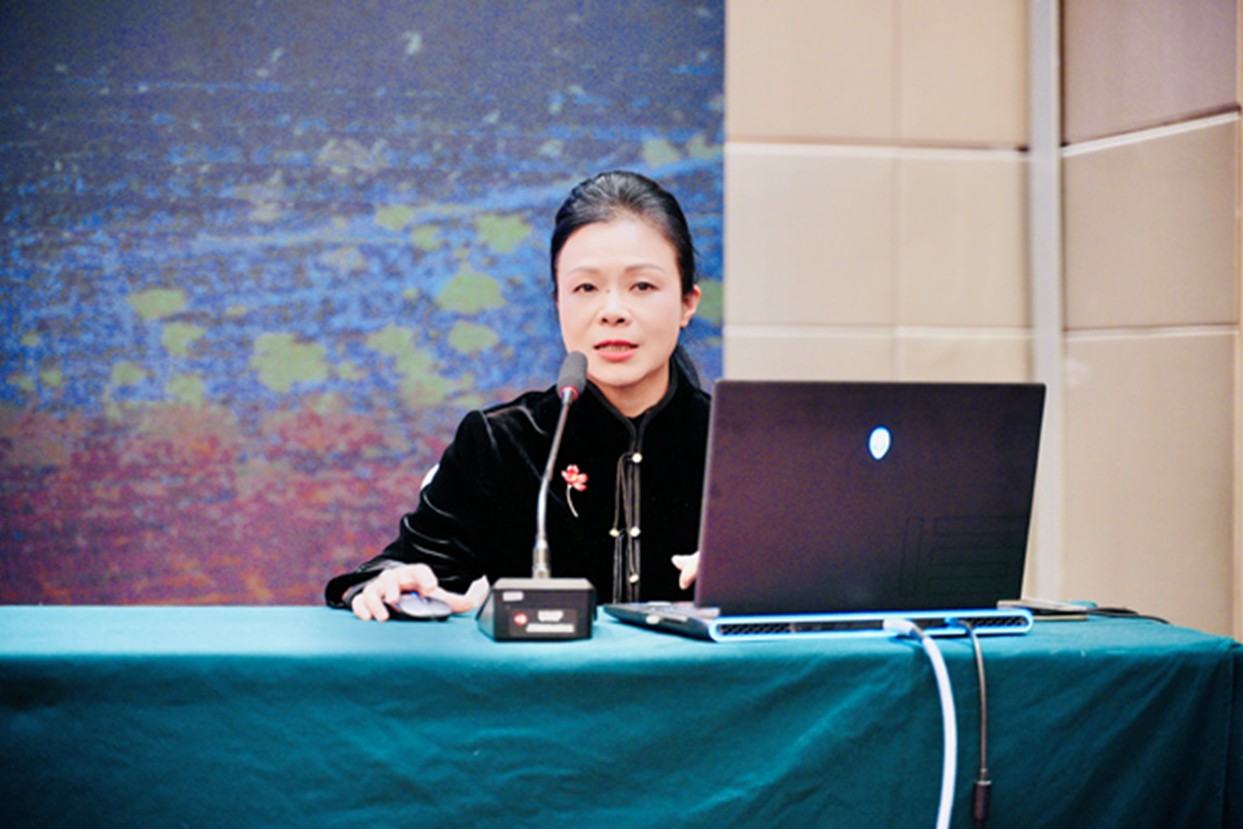 賴天利作主題分享。大渡口幼兒園供圖