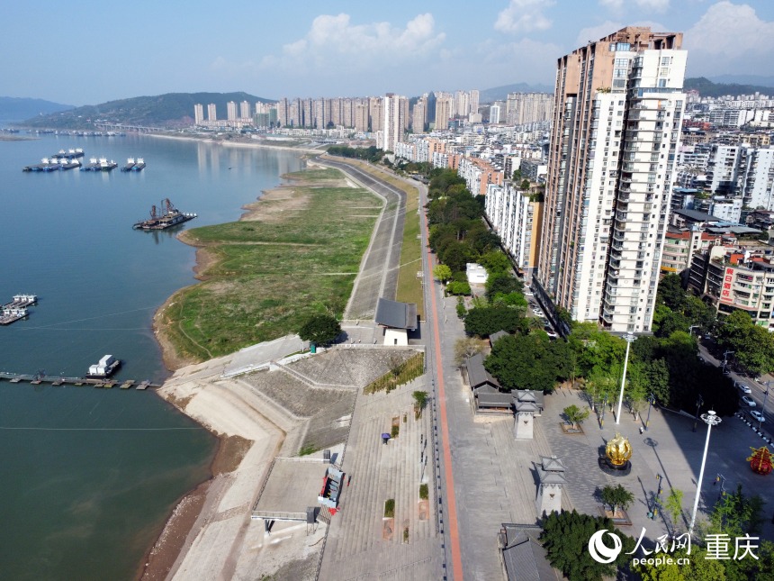 改造提升后的王家渡濱江公園。人民網(wǎng)記者 劉政寧攝