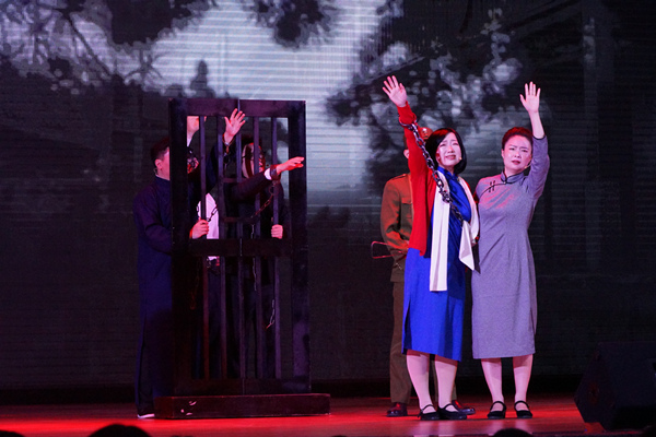 紅巖革命故事展演。重慶一中供圖