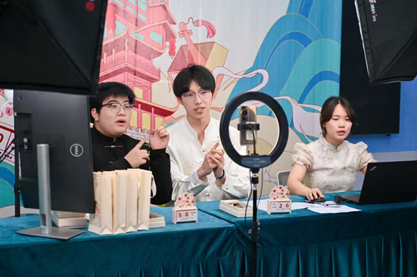 跨境電商英語直播比賽現(xiàn)場。重慶工程職業(yè)技術(shù)學(xué)院供圖