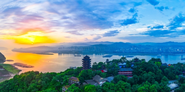 豐都城市風(fēng)景。王雄偉攝