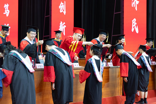 學(xué)位授予儀式。重慶工商大學(xué)供圖