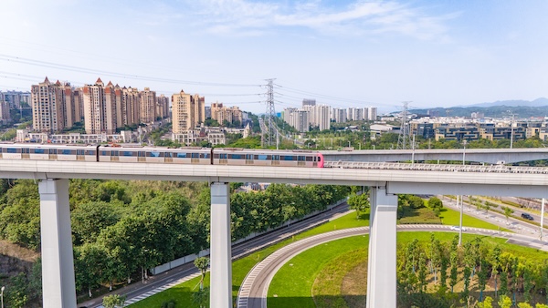 軌道交通6號(hào)線東站段。重慶市住房城鄉(xiāng)建委供圖