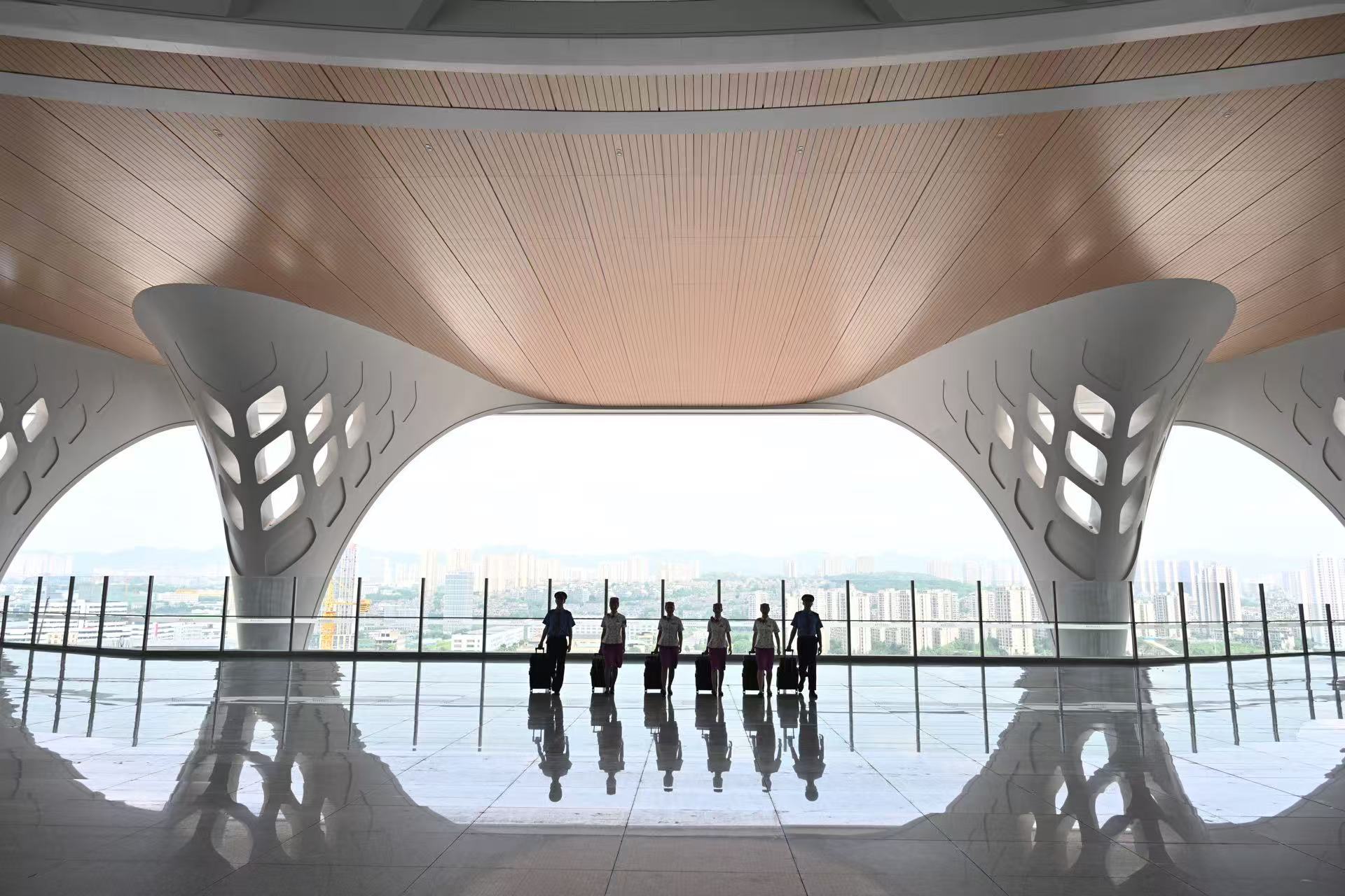 重慶東站。中國鐵路成都局集團有限公司供圖