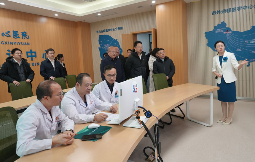 重慶與新疆哈密市中心醫(yī)院實現(xiàn)數(shù)字化醫(yī)檢互認，方便和惠及群眾。 受訪者供圖