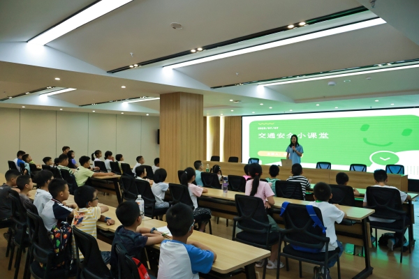 交通安全小課堂。重慶理工大學(xué)供圖