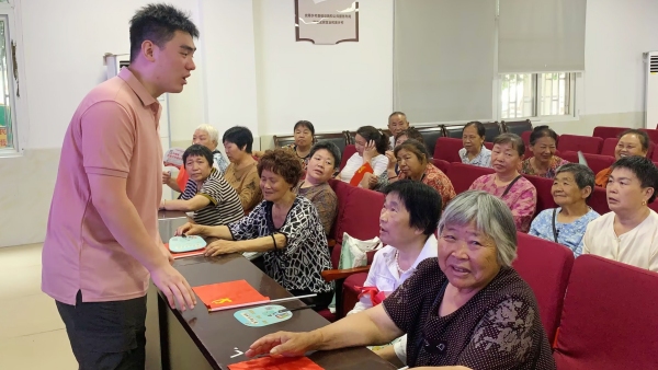 宣講會現場。重慶財經學院供圖