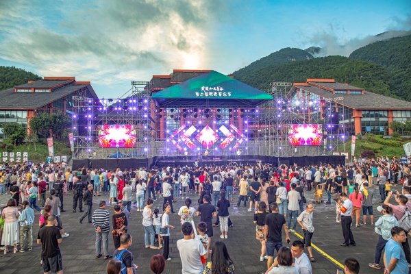 歷屆極光音樂(lè)節(jié)。主辦方供圖