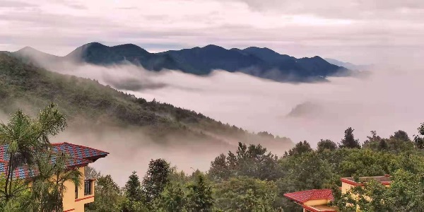 南川康養(yǎng)地產(chǎn)項(xiàng)目實(shí)景圖。重慶市房地產(chǎn)業(yè)協(xié)會(huì)供圖