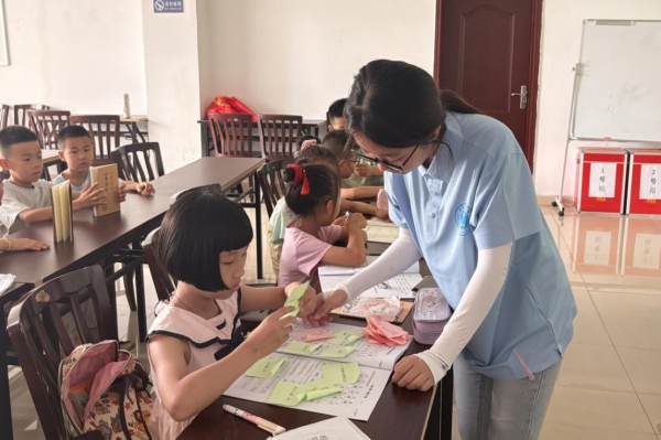 “火眼金睛辨陷阱”互動(dòng)游戲。楊思瑤攝