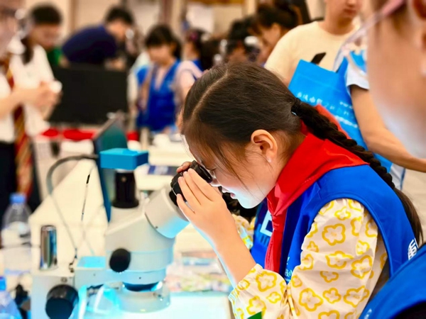 活動(dòng)現(xiàn)場(chǎng)。重慶郵電大學(xué)空間通信研究院供圖