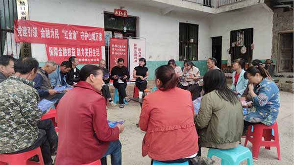 活動(dòng)現(xiàn)場(chǎng)。人保財(cái)險(xiǎn)重慶分公司供圖