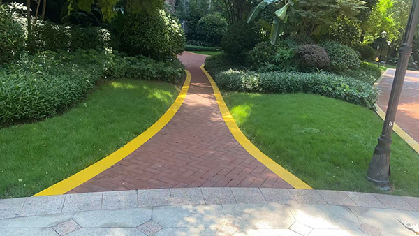 招商依云江灣社區(qū)煥新實景圖。招商蛇口重慶公司供圖