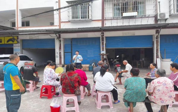 開展金融宣教。郵儲(chǔ)銀行重慶分行供圖