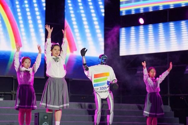 文藝晚會現(xiàn)場。重慶信息技術(shù)職業(yè)學(xué)院供圖