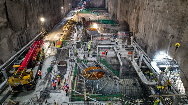 施工現(xiàn)場(chǎng)。徐慎攝