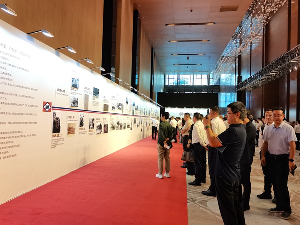 “踐行作孚精神 賡續(xù)民生百年”主題展。徐粘琴攝