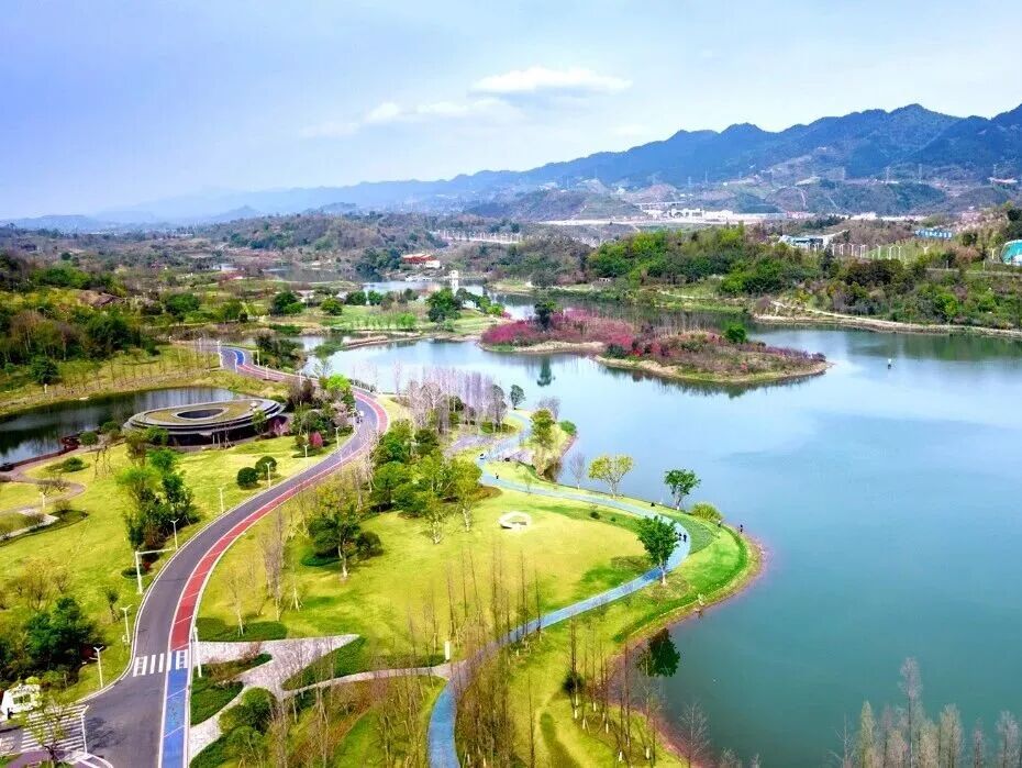 明月湖美景。兩江協(xié)同創(chuàng)新區(qū)供圖