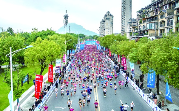 開州區(qū)體育賽事經(jīng)濟(jì)蓬勃發(fā)展。開州區(qū)融媒體中心供圖