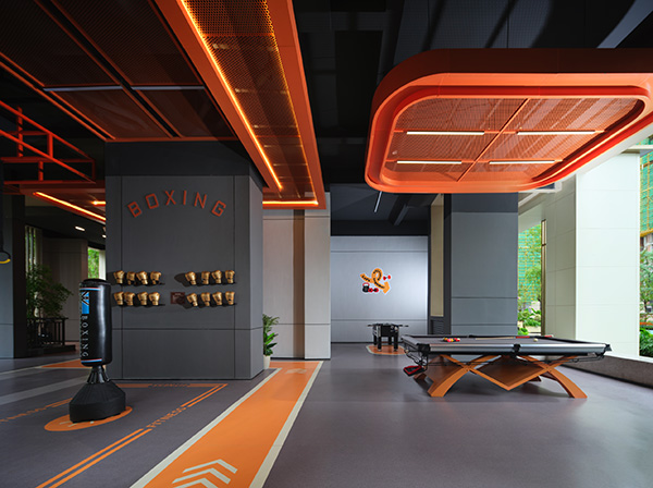 中建·光嶼一期架空層交付實(shí)景。中建·光嶼供圖