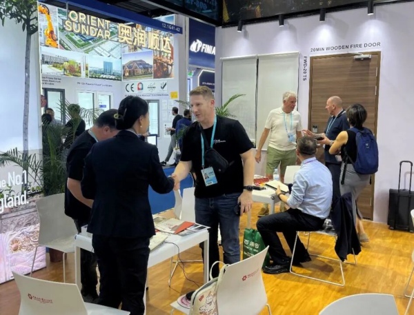 洽談場(chǎng)面火熱。企業(yè)供圖