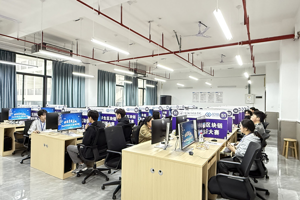 比賽現(xiàn)場。晏紅霞攝