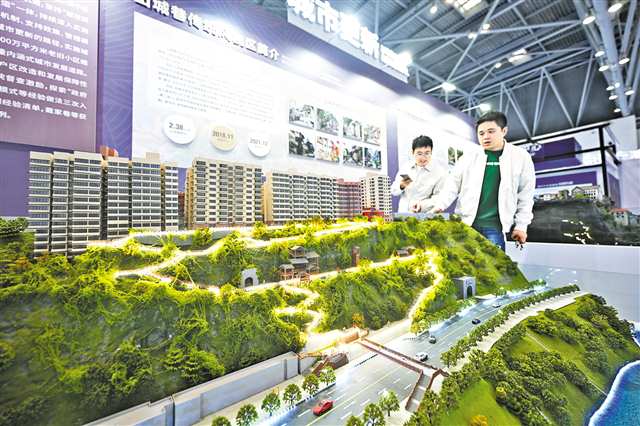 山城巷傳統(tǒng)風(fēng)貌區(qū)相關(guān)沙盤。本組圖片由記者謝智強(qiáng)攝/視覺重慶